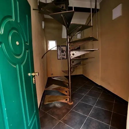 Erasmo Apartman